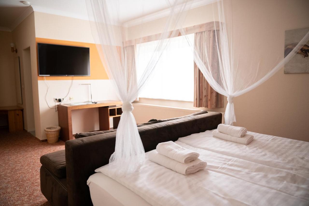 Hotel Am Uckersee Röpersdorf Dış mekan fotoğraf